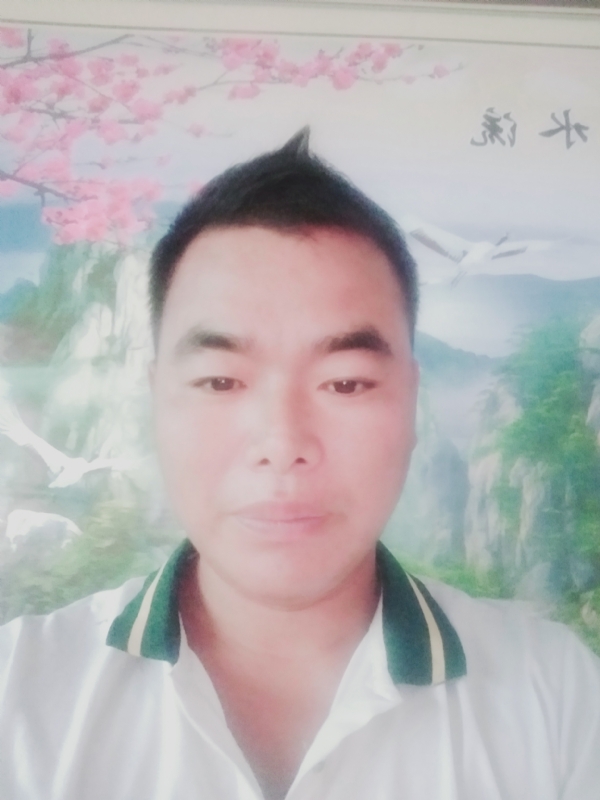 阳光男孩的第二张照片--全国闪婚服务中心