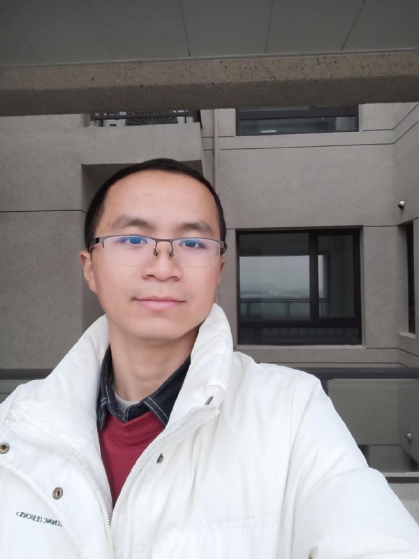 Keven的第一张照片--全国闪婚服务中心