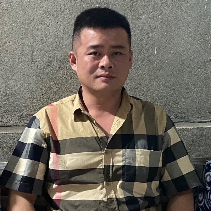 薛其锋的第一张照片--全国闪婚服务中心