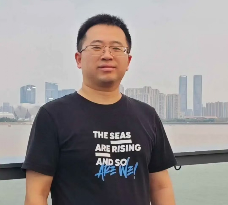 白小生的第一张照片--全国闪婚服务中心