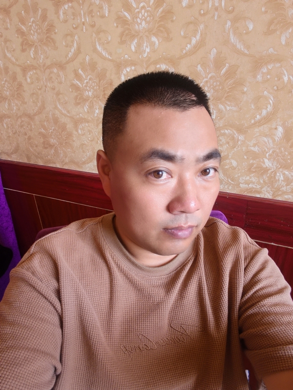 擦亮眼睛向前看的第二张照片--全国闪婚服务中心