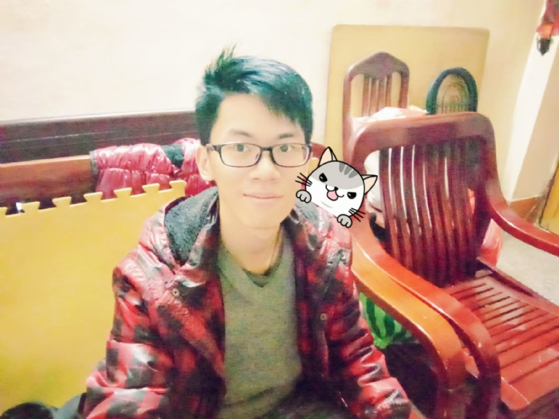 米郁的第一张照片--全国闪婚服务中心