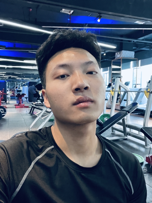A且行且珍惜的第一张照片--全国闪婚服务中心