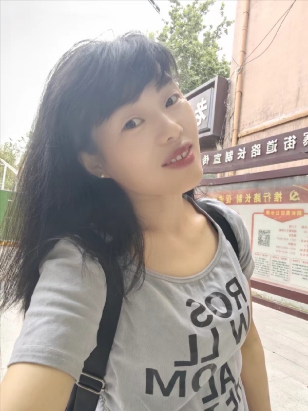 心艺的第二张照片--全国闪婚服务中心