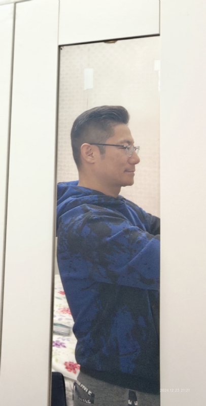 HKman的第一张照片--全国闪婚服务中心