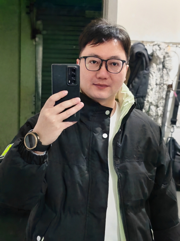 真心不累的第一张照片--全国闪婚服务中心