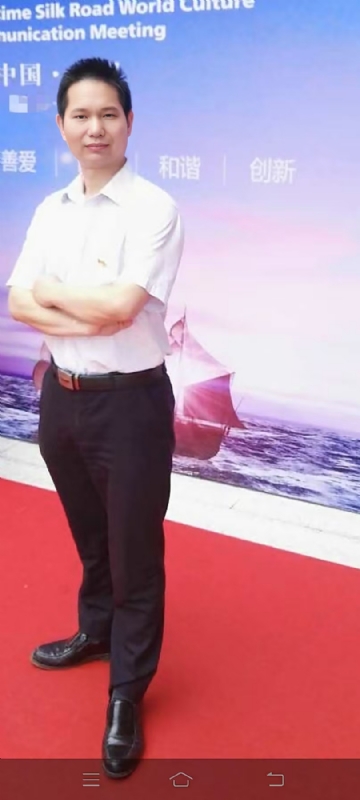 玉树临风的第二张照片--全国闪婚服务中心