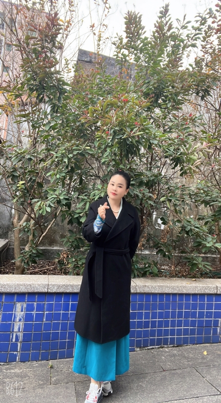 随遇而安的第一张照片--全国闪婚服务中心