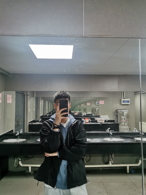 烟火年年的第二张照片--全国闪婚服务中心