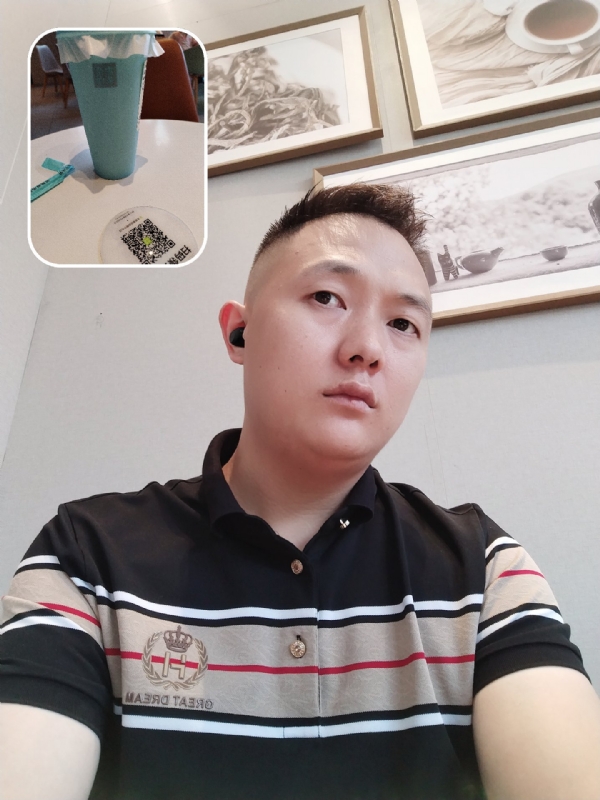 知心大哥哥的第一张照片--全国闪婚服务中心