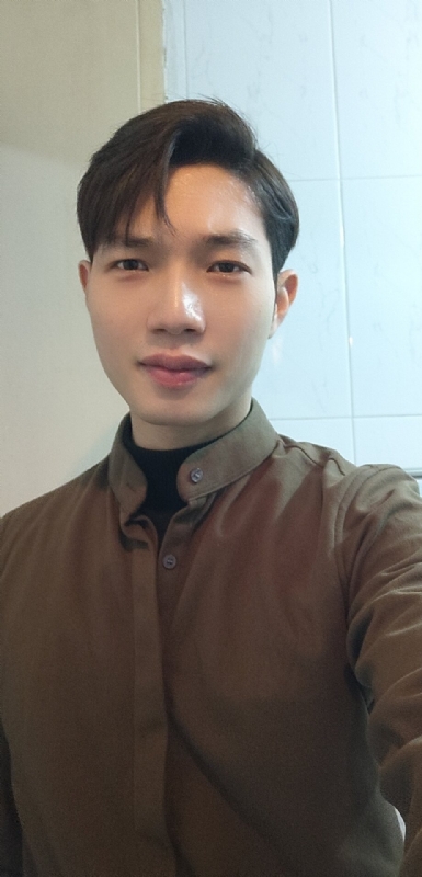 双向奔赴的第一张照片--全国闪婚服务中心