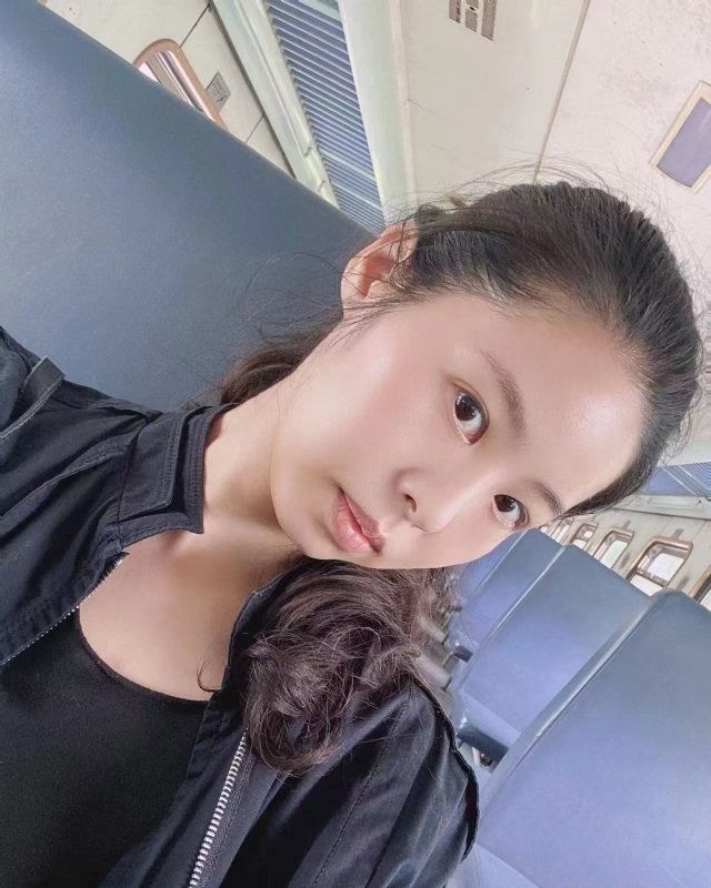 lu的第一张照片--全国闪婚服务中心