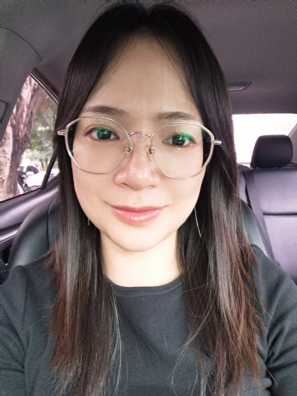 初秋的第一张照片--全国闪婚服务中心