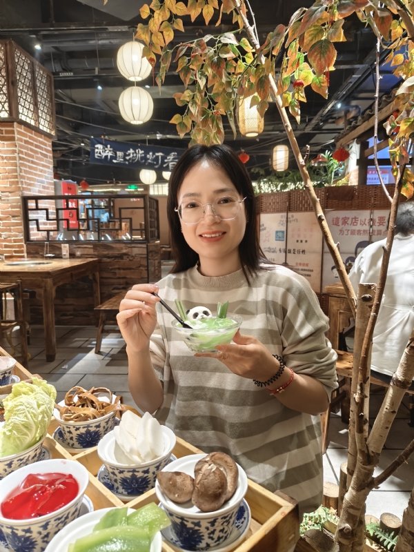 初秋的第二张照片--全国闪婚服务中心