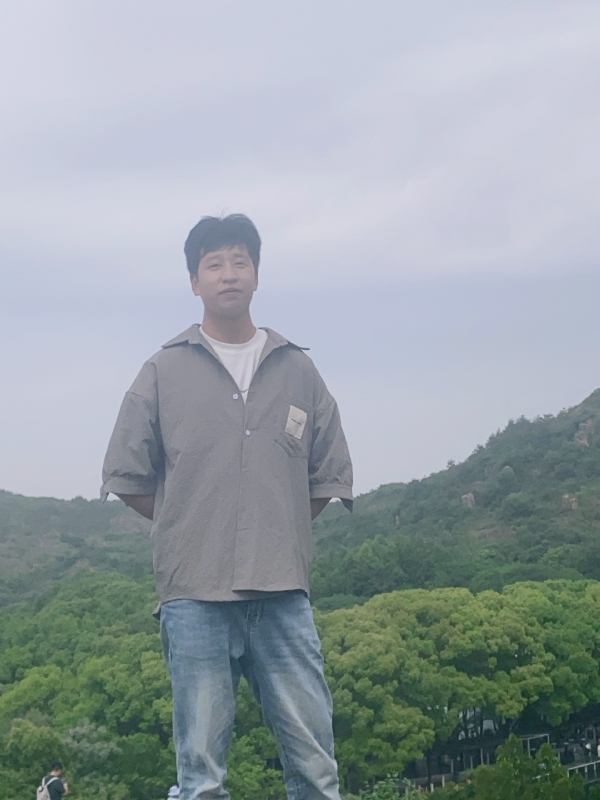 渐行渐远的第二张照片--全国闪婚服务中心