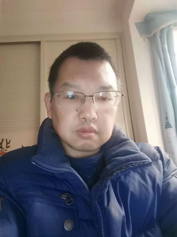 一夏的第一张照片--全国闪婚服务中心