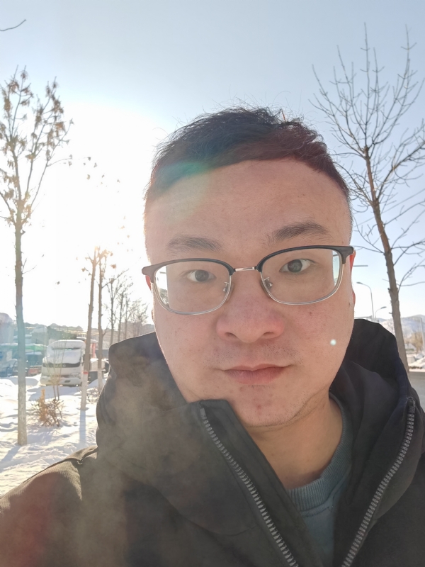 压力山大的第一张照片--全国闪婚服务中心