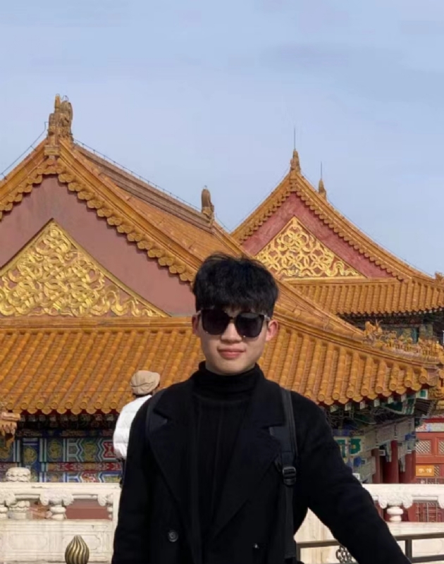 满目星辰的第二张照片--全国闪婚服务中心