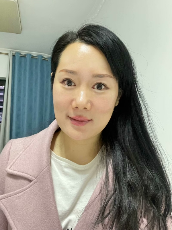 Hui的第一张照片--全国闪婚服务中心