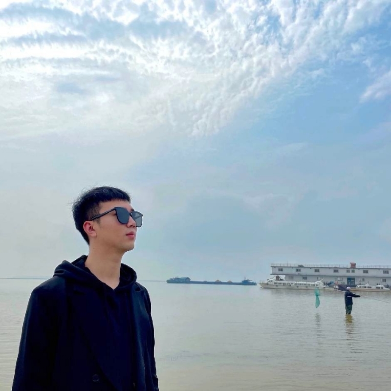 会做饭的IT男的第一张照片--全国闪婚服务中心