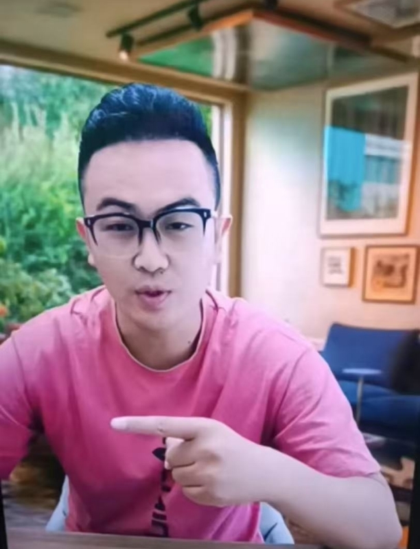 蒋先生的第一张照片--全国闪婚服务中心