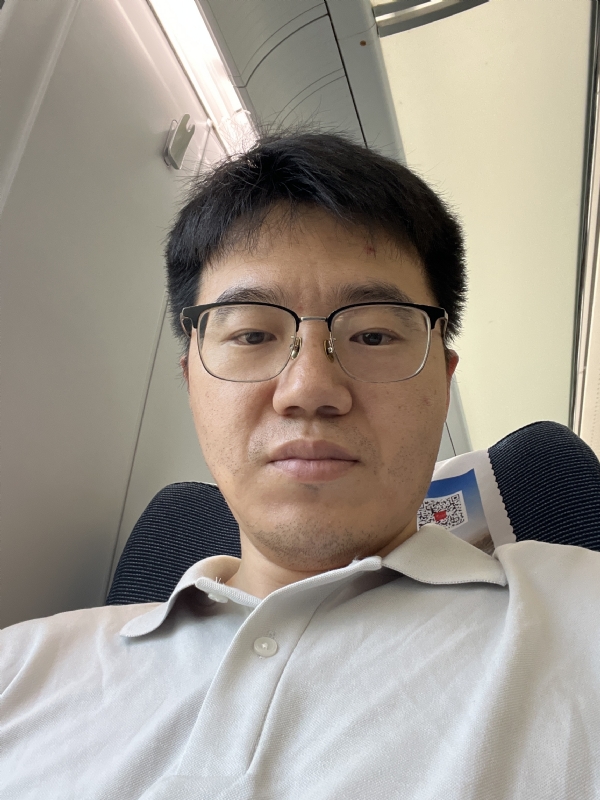 HTMG成的第一张照片--全国闪婚服务中心