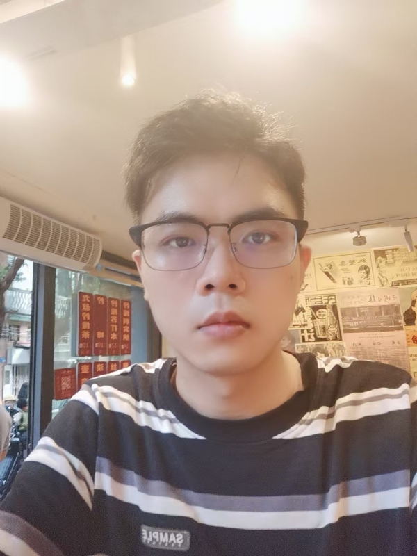 左左的第一张照片--全国闪婚服务中心