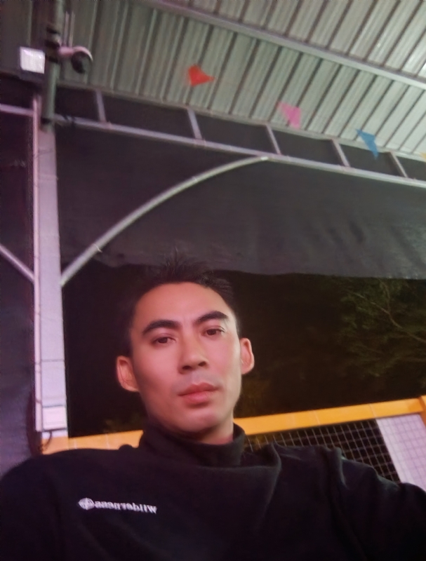 真诚的我的第一张照片--全国闪婚服务中心