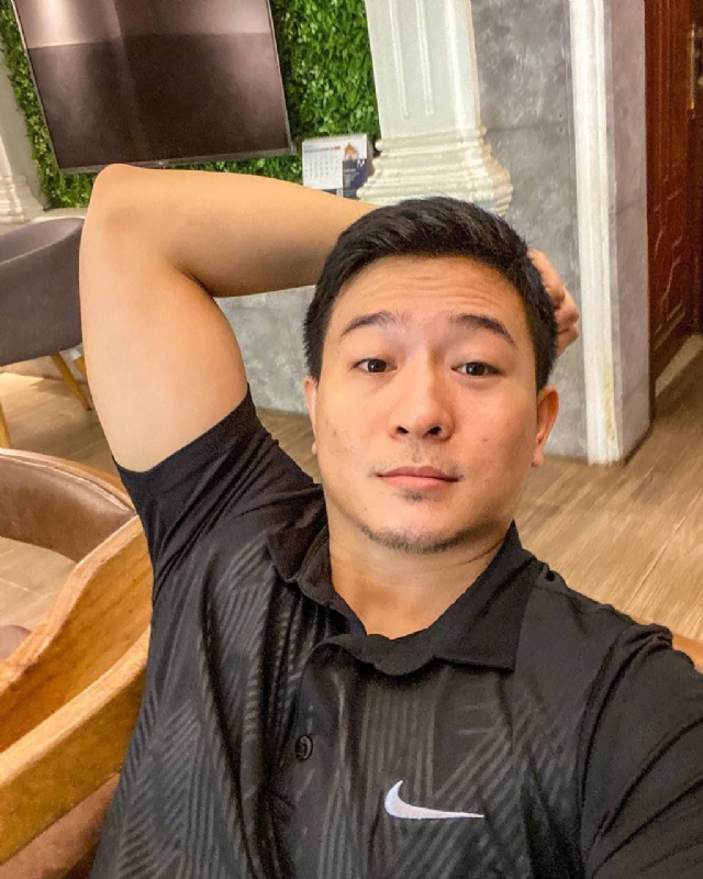 爱发个的第一张照片--全国闪婚服务中心
