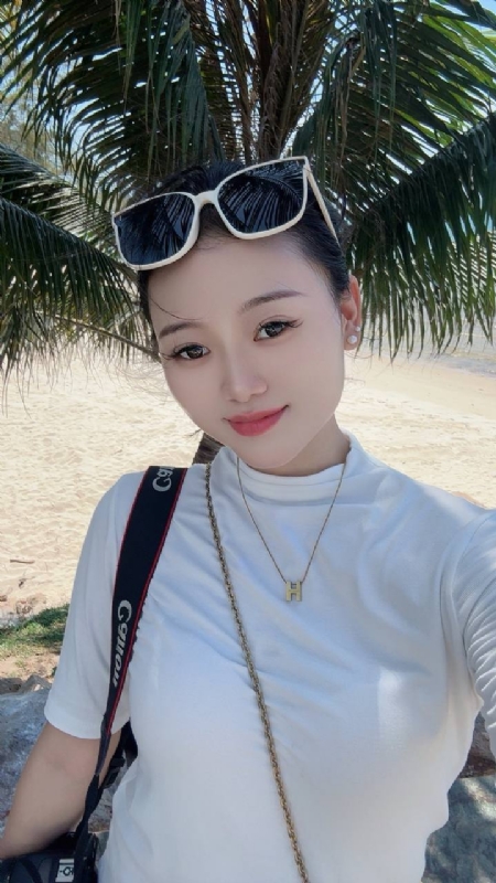 相遇的第一张照片--全国闪婚服务中心