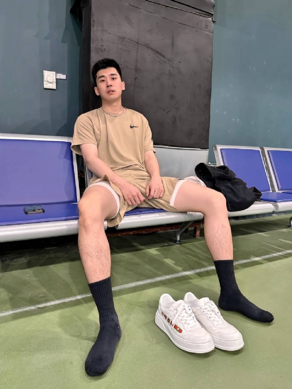 淺安的第一张照片--全国闪婚服务中心