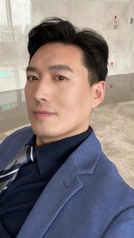 相见相识的第一张照片--全国闪婚服务中心
