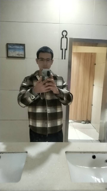 随缘的第一张照片--全国闪婚服务中心