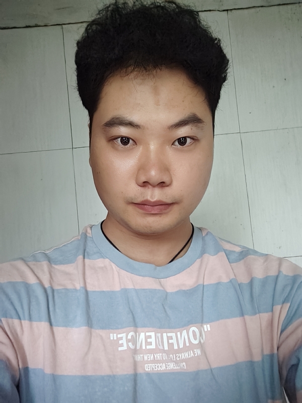 boy的第一张照片--全国闪婚服务中心
