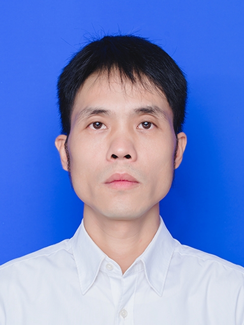 魅力中年的第一张照片--全国闪婚服务中心