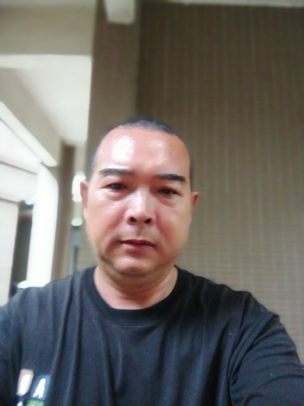 小土豆的第一张照片--全国闪婚服务中心