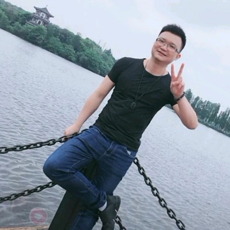 lg营的第一张照片--全国闪婚服务中心