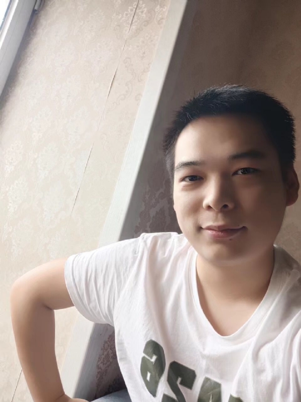开心怪兽的第一张照片--全国闪婚服务中心