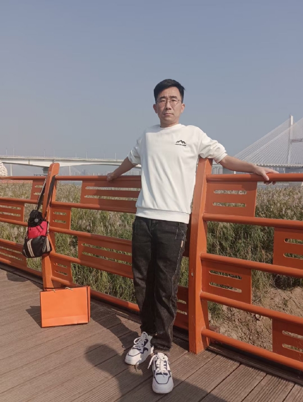 黑白的第一张照片--全国闪婚服务中心