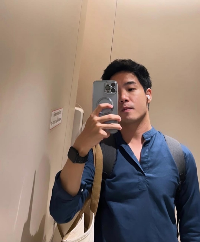 海与浪的第一张照片--全国闪婚服务中心