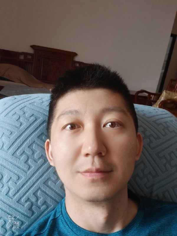 大千的第一张照片--全国闪婚服务中心