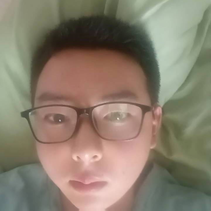 小黄的第三张照片--全国闪婚服务中心