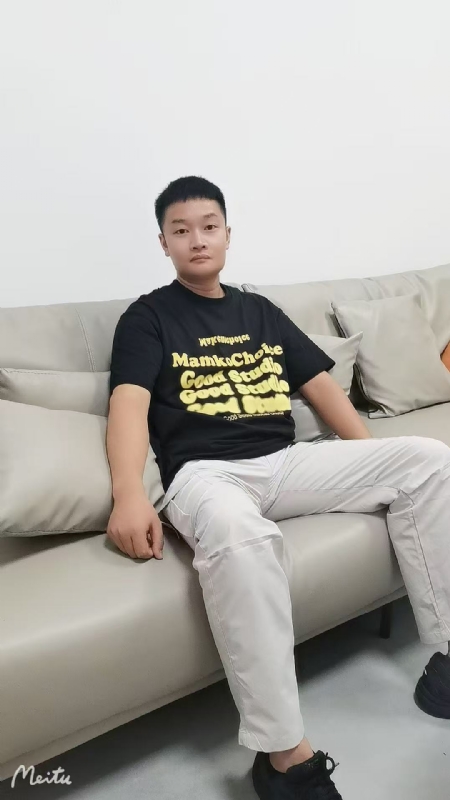东东的第一张照片--全国闪婚服务中心