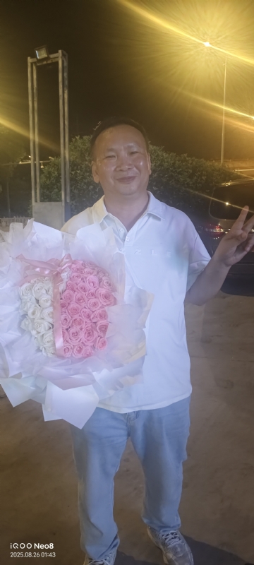 前程的第一张照片--全国闪婚服务中心