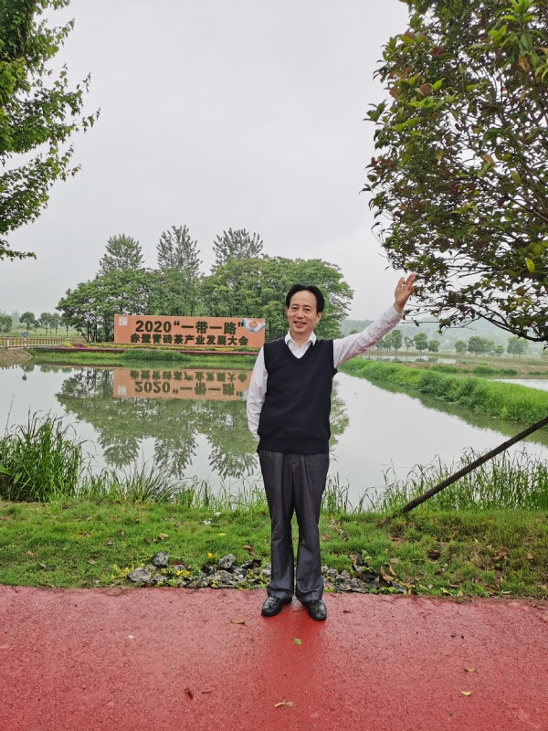 青春有你的第三张照片--全国闪婚服务中心