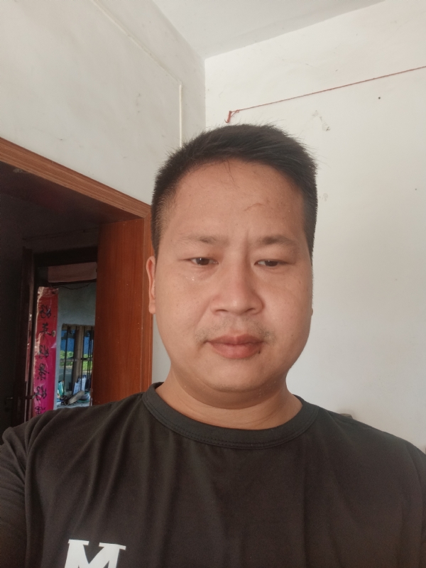 梦三生的第二张照片--全国闪婚服务中心