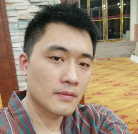迅猎的第三张照片--全国闪婚服务中心