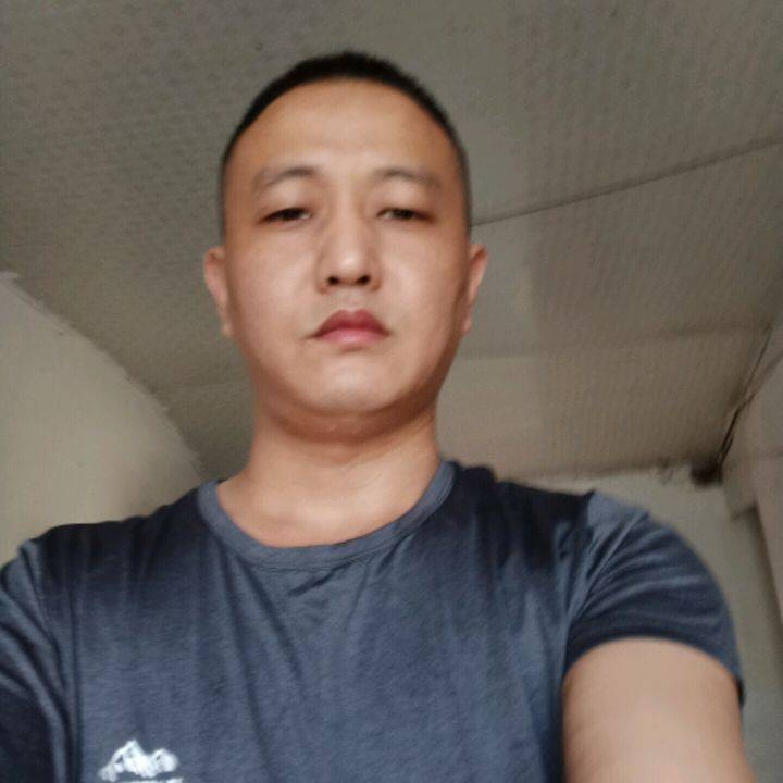 大庆小丁的第一张照片--全国闪婚服务中心