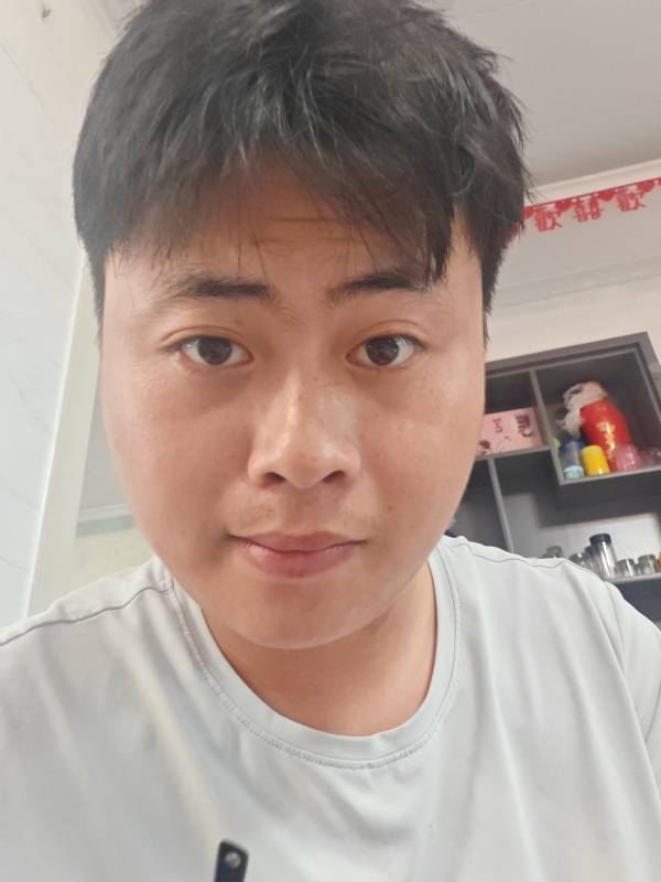 刘先生的第一张照片--全国闪婚服务中心