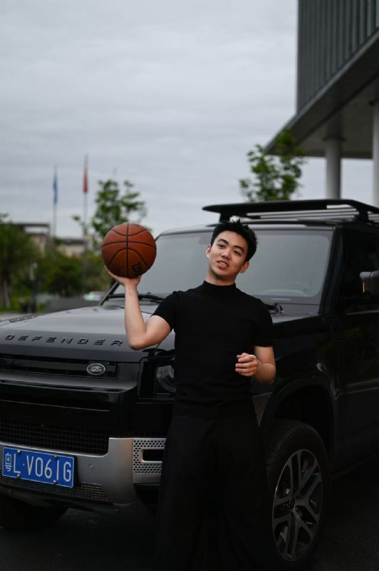 永远开心的第一张照片--全国闪婚服务中心